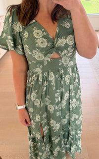 The Dani Floral Dress