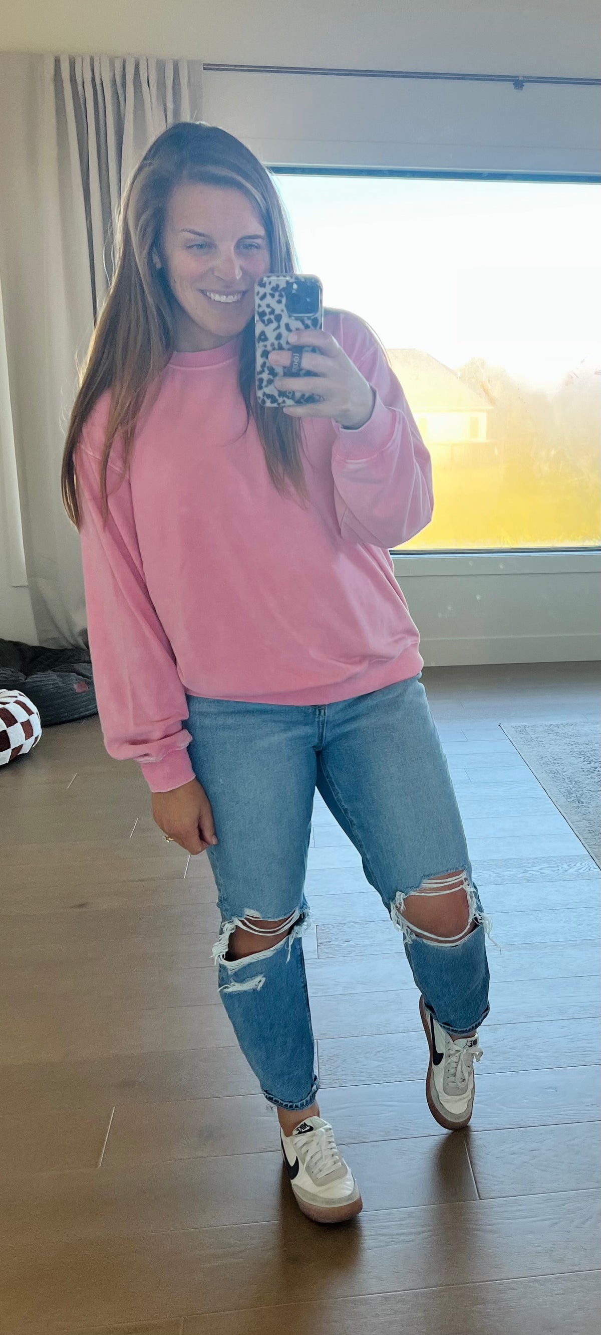 The Taffy Mineral Washed Crewneck