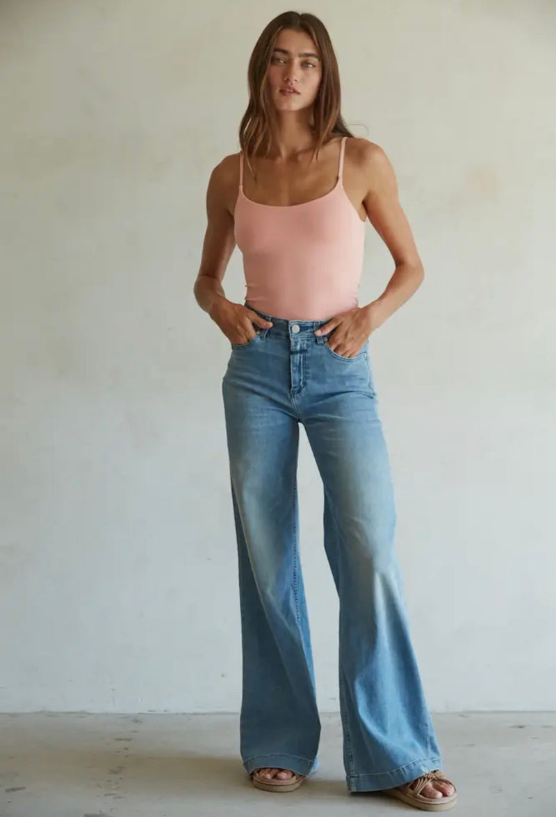 The Sunny Seamless Bodysuit