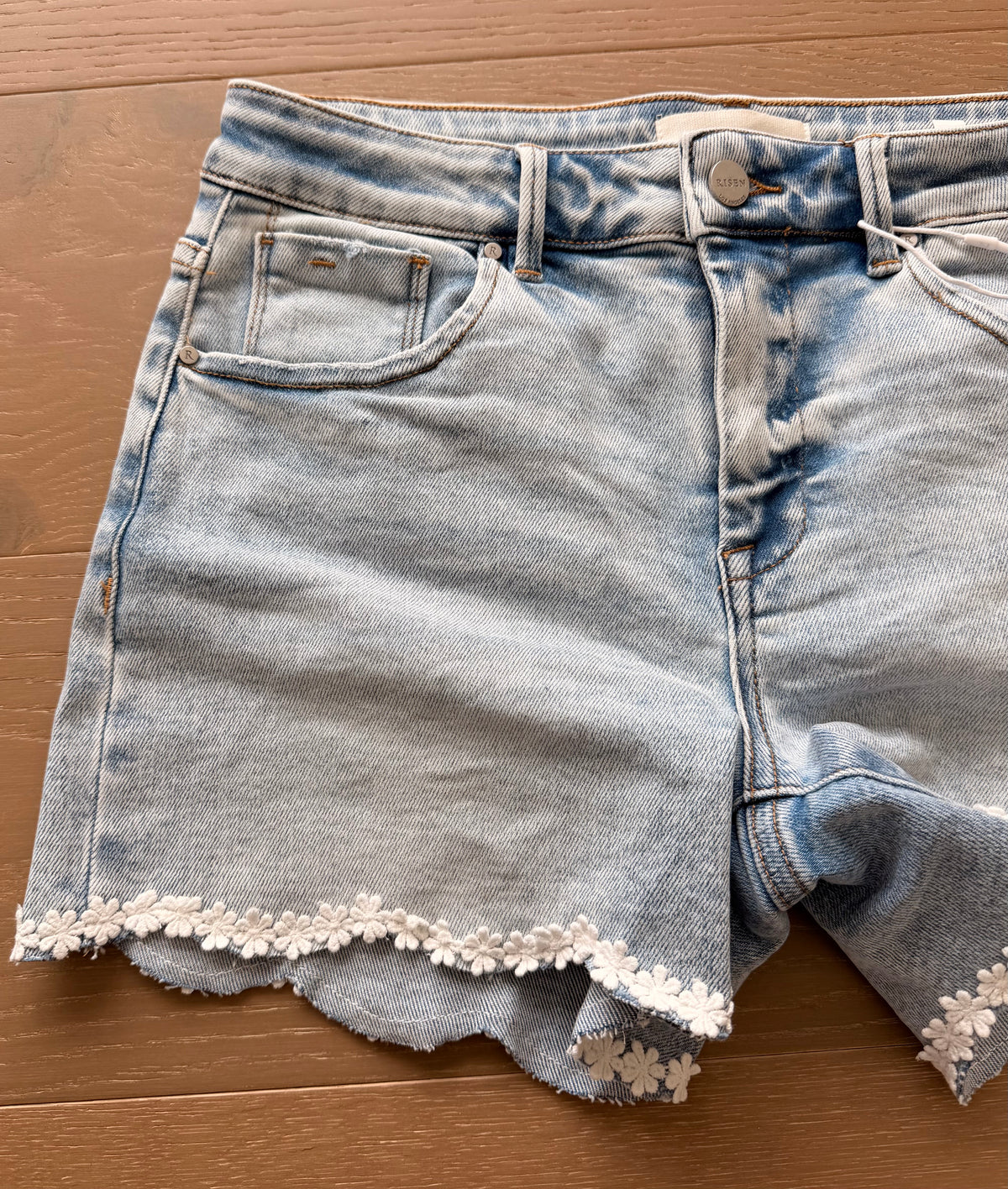 The Floral Lace Shorts