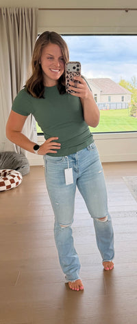 The Best Basic Tee W/ Built In Bra
