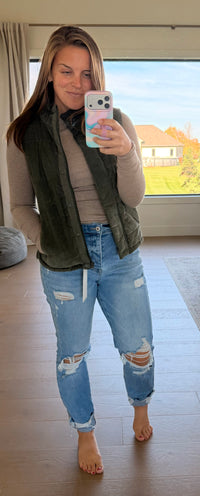 The Oak Corduroy Puffer Vest