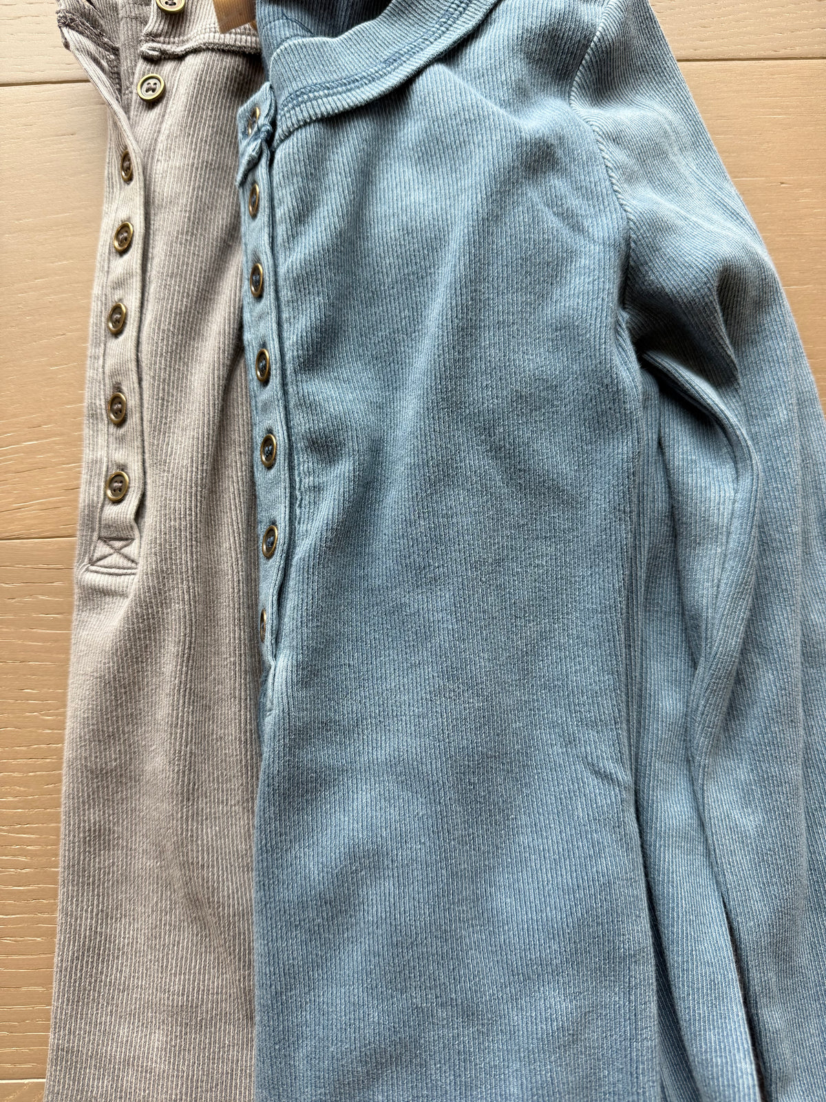 The Carrie Ribbed Henley