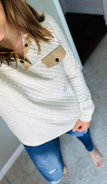 Apple of My Eye Pullover