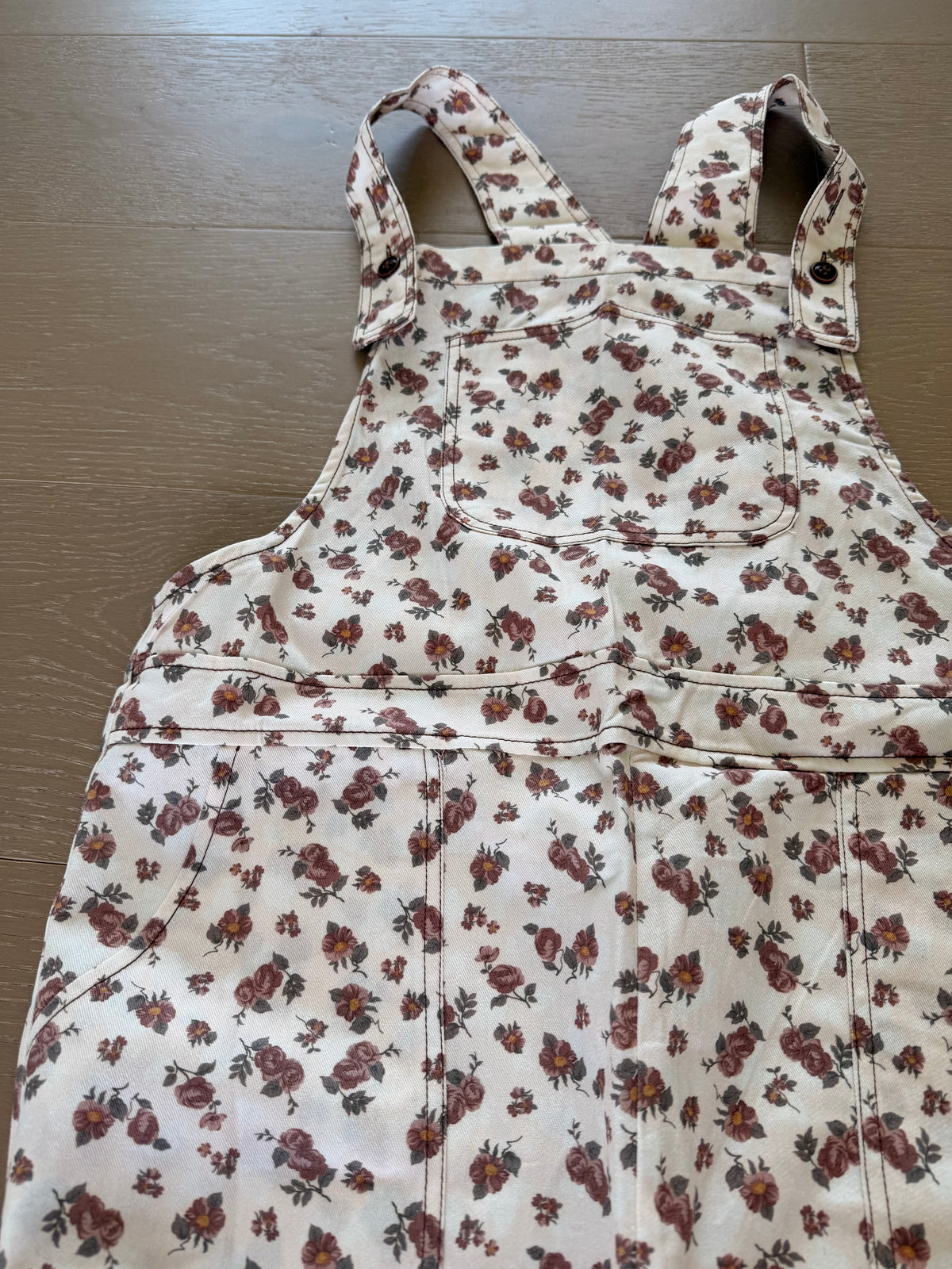 The Farmstead Floral Bibs